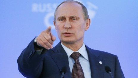 Литовският президент сравни Путин със Сталин и Хитлер