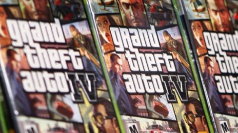 Линдзи Лоън съди създателите на Grand Theft Auto