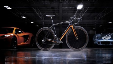 McLaren и Specialized с общ велосипед