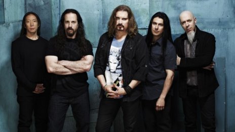 Барабанистът на Dream Theater: Нямам търпение да дойда в България 