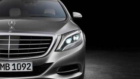 Следващият Mercedes-Benz S-Class ще разчита езика на жестовете