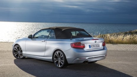 BMW представи 2-Series Convertible