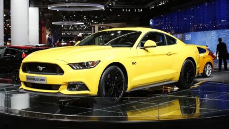 Mustang пристигна в Париж