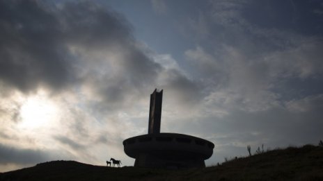 Паметникът на Бузлуджа – забравеният символ на комунизма