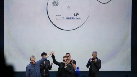 U2 се извиниха за пускането на новия си албум в iTunes