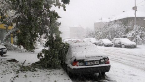 Тежка е обстановката във Великотърновско и Габровско 