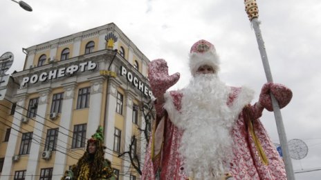 Дядо Мраз се срещна с финландския Йоулупуки