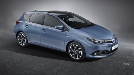 Toyota разкри обновения Auris