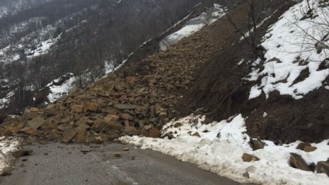 АПИ зове: Карайте внимателно в планината!