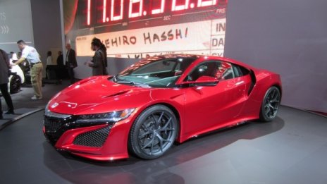 Honda NSX - любимият автомобил на Сена се завърна