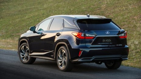 Новото поколение Lexus RX дебютира в Ню Йорк