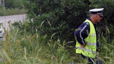 Спецчасти тренират лов на терористи в гората