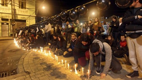 Двама младежи са убити след студентски протест в Чили