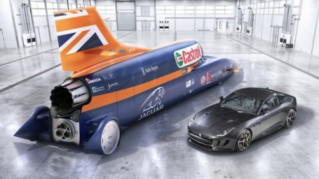 Jaguar F-Type ще помага на реактивния Bloodhound SSC