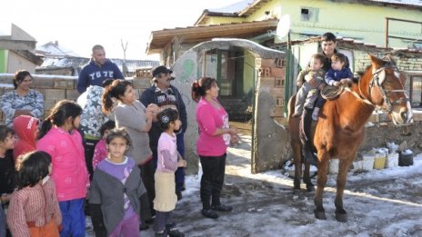 Роми крадат и дрехи от простори, пропищяха в "Западен парк" 