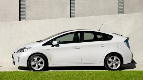 Джамбазите в САЩ погнаха Toyota Prius