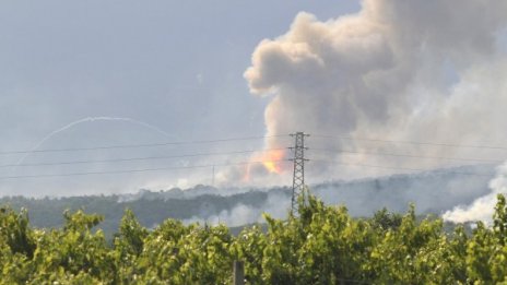 Отбелязаха с водосвет третата година от взривовете край Петолъчката