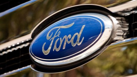 Обвиниха Ford в кражба на компютърна програма