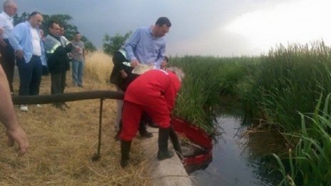 Кражба на петрол ли доведе до разлива в Бургас?