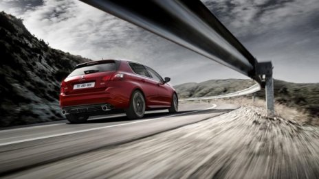 Peugeot представи върховия си 308 GTi