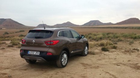 В пустинята с Renault Kadjar 