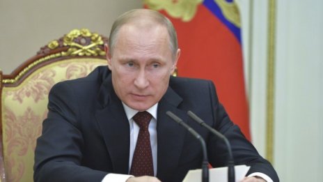 Путин награждава правозащитници с 6 млн. рубли!