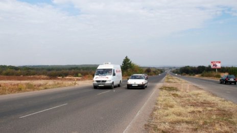 Превозвачи избягват да зареждат горива в България 