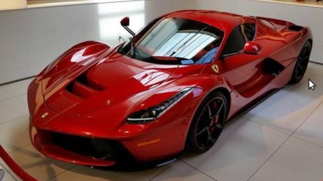 Хамилтън – шампионът с Мерцедес, подкара... Ferrari