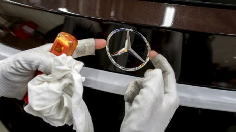 Mercedes-Benz отнесе BMW и Audi през септември