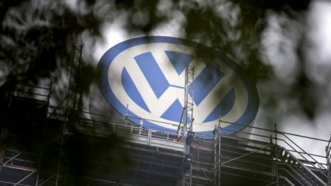 VW имал няколко версии на мамещия софтуер