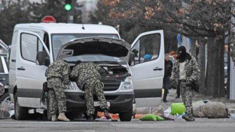 Тигранян видял взривения си бус и долетял, разпитват го!