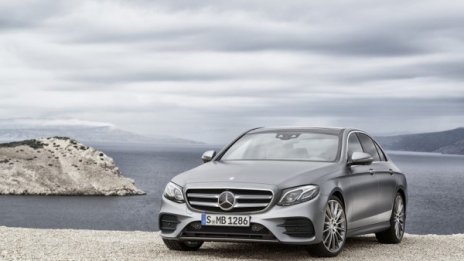 Новият E-Class акостира в Детройт 