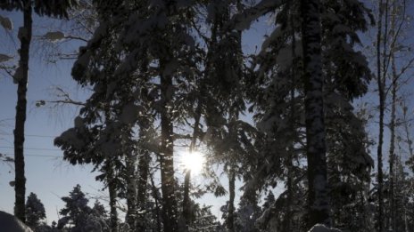 Уж Малък Сечко, а живакът скача до 24 градуса