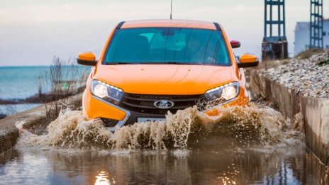 SUV-ът на Lada се оказа по-скъп от конкурентите