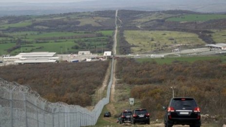 Военните по границата ни може да се увеличат много