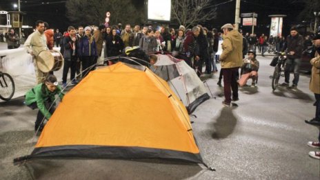 Протест блокира движението на Орлов мост