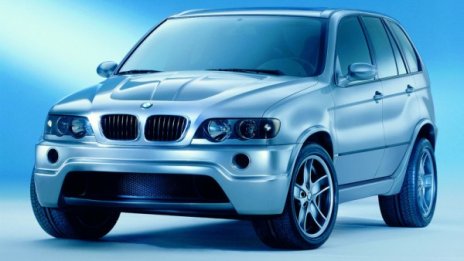 От архива на BMW – X5 със 700 к.с.