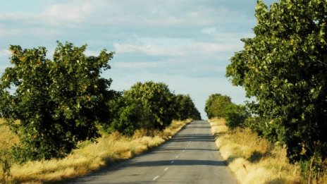 По селските пътища без винетка, по другите – с електронна