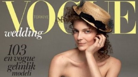 Нора Шопова с втора корица на Vogue 