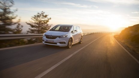 Opel разкри новата функционална Zafira 