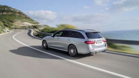 Mercedes-Benz представи комбито E-Class