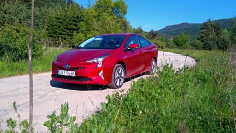 Новата Toyota Prius – шофьорската кола