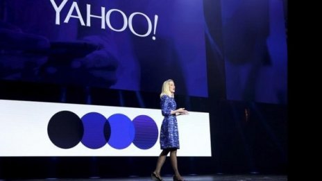 Verizon даде заден за Yahoo - иска $1 млрд. отстъпка