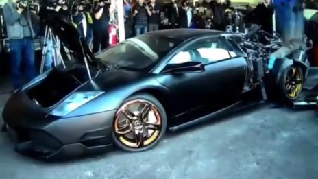 Да те заболи сърцето! Потрошиха Lamborghini за назидание