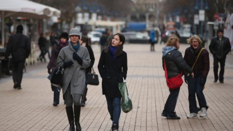 В България има живот: Труден, абсурден, разглобен...