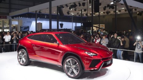 Lamborghini се предаде – пуска хибриден Urus