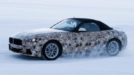 Папараци щракнаха BMW Z4, с текстилен покрив е!