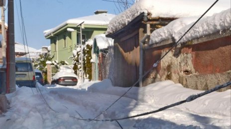 Януари - без рекорди, но най-студен от 53 г.