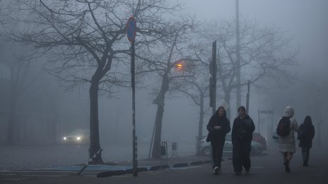 Седмицата започва със студ 