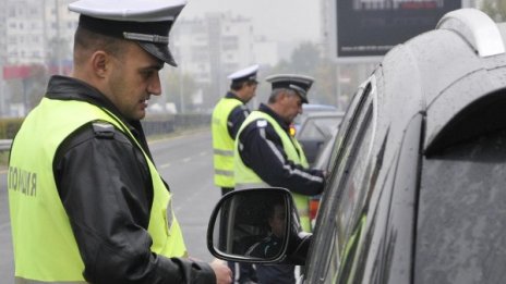 Неуспешен опит: Подкуп за полицаи доведе до арест